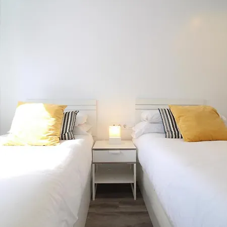 Centrico Con Aparcamiento Apartment
